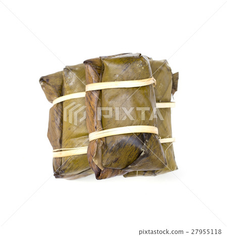 Khao Tom Mad, Thai dessert Khao Tom Mad, Thai dessert 27955118