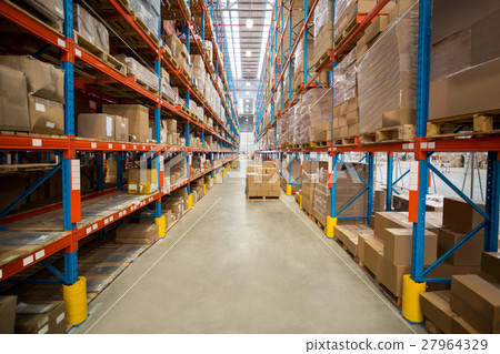 View of tidy cardboard box 27964329