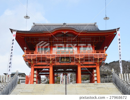 Inuyama Naritayama Sanmon Gate Inuyama Naritayama Sanmon Gate 27968672