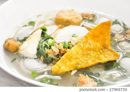 Chinese noodle or noodle with fish ball Chinese noodle or noodle with fish ball 27968739