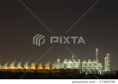 Oil refinery industrial plant at night Oil refinery industrial plant at night 27969398