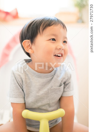 younger, person, baby boy 27971730