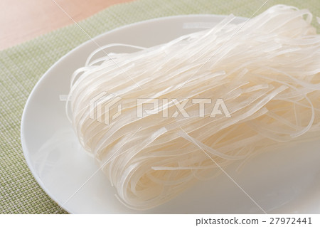 雞四個 27972441