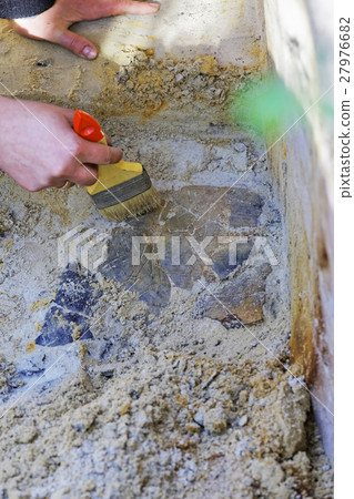 The archaeological discovery 27976682