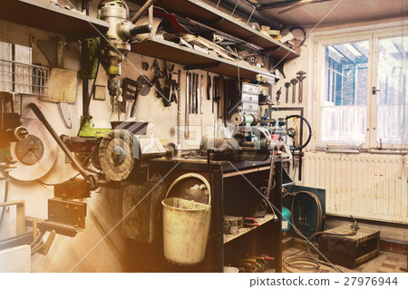 real domestic home DIY workshop real domestic home DIY workshop 27976944