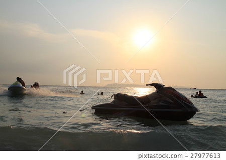 jet in sunset jet in sunset 27977613