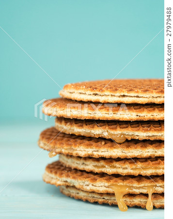 Stroopwafels or caramel Dutch Waffles 27979488