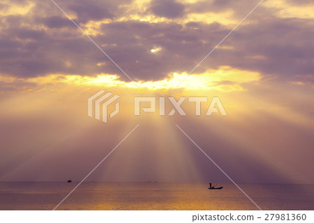 colorful sunset on Phu Quock island Vietnam colorful sunset on Phu Quock island Vietnam 27981360