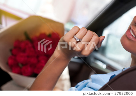 Girl in vacation Girl in vacation 27982000