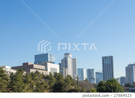 Scenery of Akasaka Mitsukichi direction seen from Yotsuya station 27984523