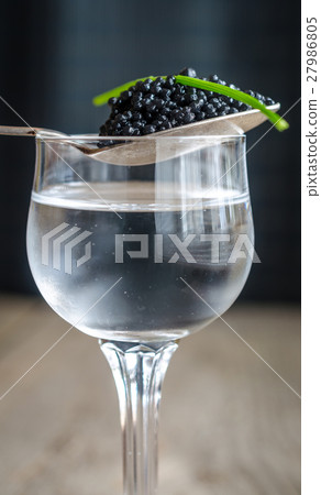 Black caviar Black caviar 27986805