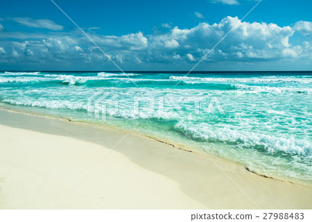 Cancun beach panorama, Mexico Cancun beach panorama, Mexico 27988483