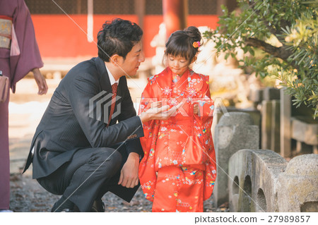 festival day for children of three, five and seven years of age, parenthood, parent and child 27989857