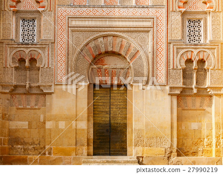 Cordoba. Cathedral. Mesquita. Cordoba. Cathedral. Mesquita. 27990219