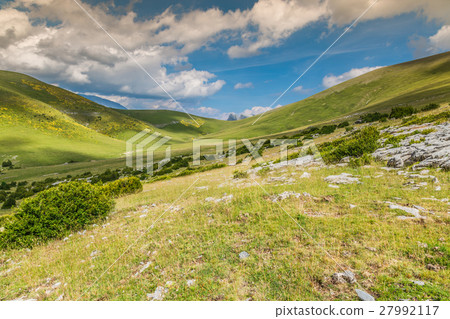 Ordesa y Monte Perdido National Park Spain 27992117