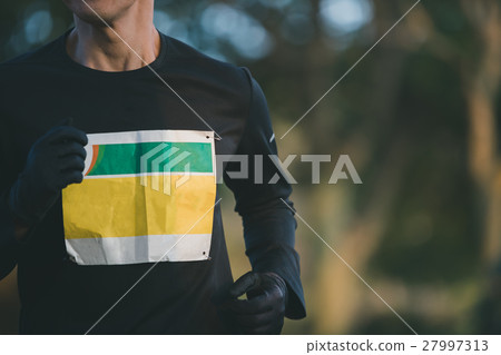 馬拉松賽跑 中老年人 男人 27997313