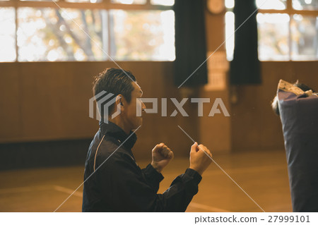 combative sport, punching bag, practice 27999101