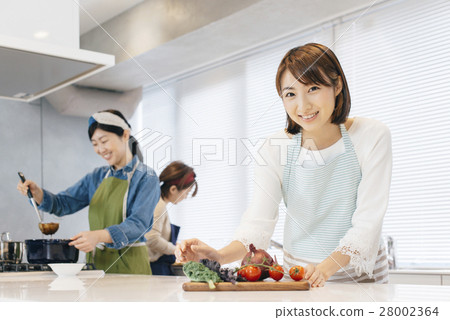 做飯的女人 28002364
