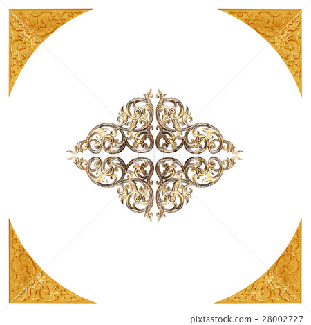 Pattern of flower carved frame on white background 28002727