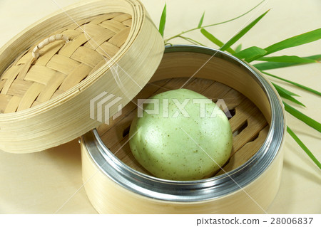 Chinese food, steamed bun 28006837