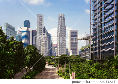 Green city of the future 28013281