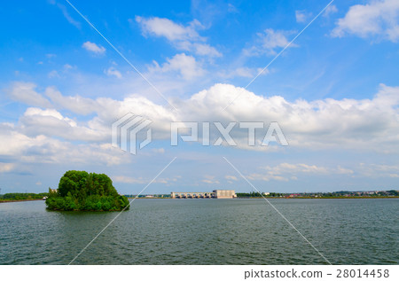 Uglich Reservoir, Russia 28014458