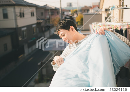 曬被褥 男人 男 28024116