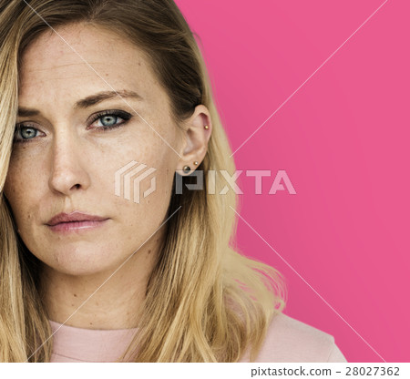 Woman Serious Studio Portrait Concept Woman Serious Studio Portrait Concept 28027362