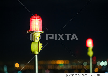 aircraft warning light on top of a building 28030166
