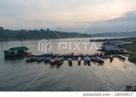Landscape view of Sagklaburi, Kanchanaburi, Thailand 28030927