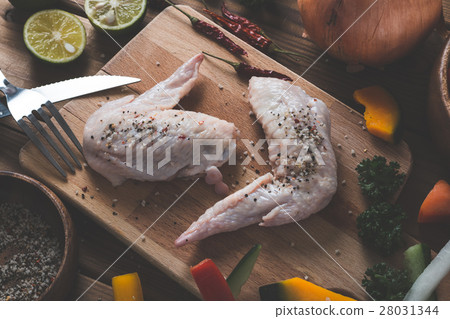 Chicken cooking image Chicken cooking image 28031344