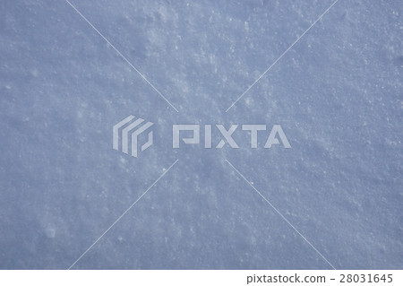 Snow surface (overhead) 28031645