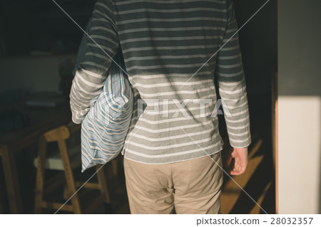 pillow, futon, drying a futon 28032357