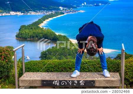 Amanohashidate crotch peep woman 28032466