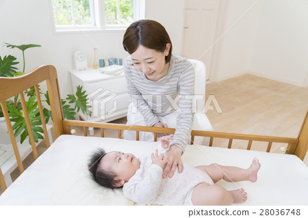 Mothers to baby Mothers to baby 28036748