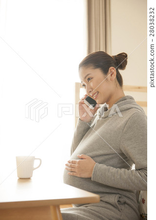 Maternity life 28038232