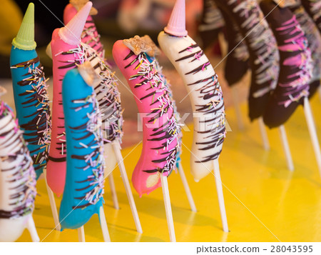 巧克力香蕉 28043595