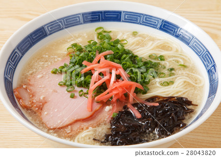 pork bone ramen 28043820
