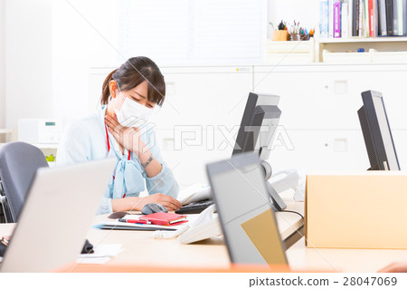 女員工辦公室女士冷面膜感染預防寒冷的季節 28047069