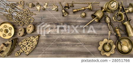 Vintage brass table ware. Kitchen table 28051766