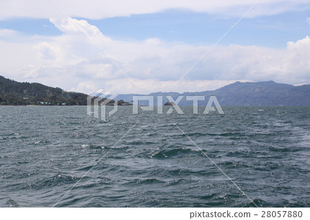 Sumatra: Lake Toba 28057880