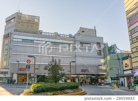 Station front view Meguro station east exit 28059883