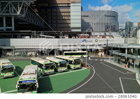JR大阪站新巴士總站 28061040