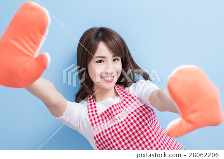 housewife smile and wear gloves housewife smile and wear gloves 28062206