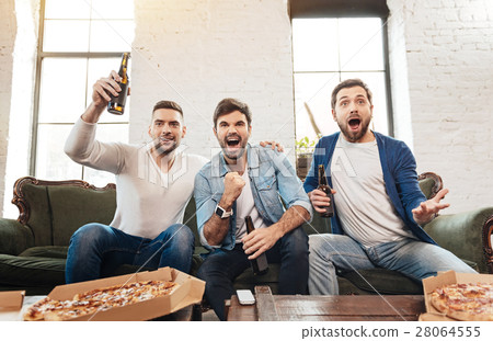 Happy jubilant men celebrating the victory 28064555