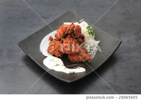 Deep-fried chicken Deep-fried chicken 28065605
