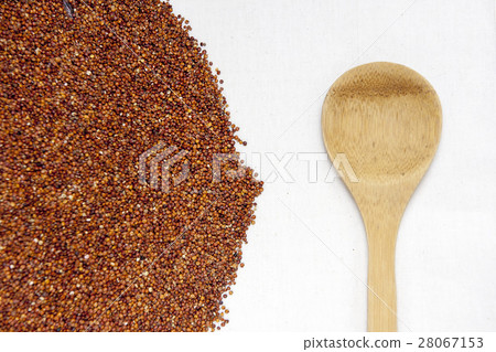 Heap of quinoa,healthy vegan food concept Heap of quinoa,healthy vegan food concept 28067153
