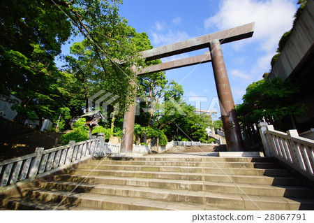 橫濱Iseyama皇帝Oginjinomiya Torii Tor（皇帝Shinjingu）神奈川縣橫濱市西區宮崎町 28067791