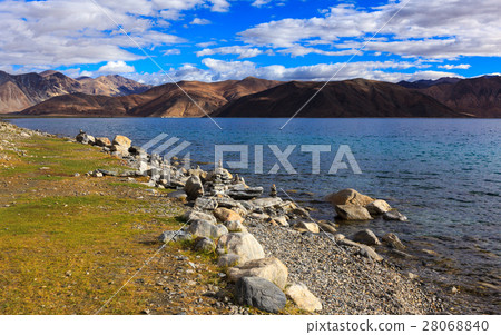 Pangong tso Lake, Ladakh, Jammu and Kashmir, India 28068840