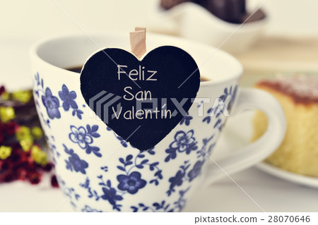 feliz san valentin, happy valentines day in spanis 28070646